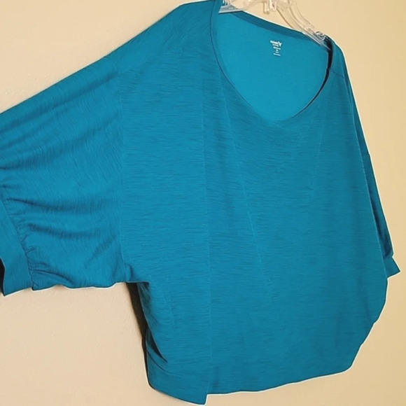 Old Navy Active Breathe On Teal Cropped Workout Top - Size XXL - Picture 4 of 7